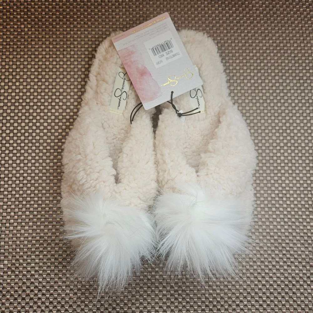 Women's Jessica Simpson Ivory Slippers with Pom Poms Memory Foam Size 7-8